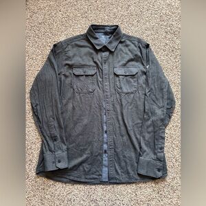 Kuhl Descendr Green Serpentine Men’s Medium Flannel Button Up Hiking Outdoor